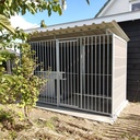 WPC Composiet houtlook hondenkennel 3 X 1,5m compleet met dak