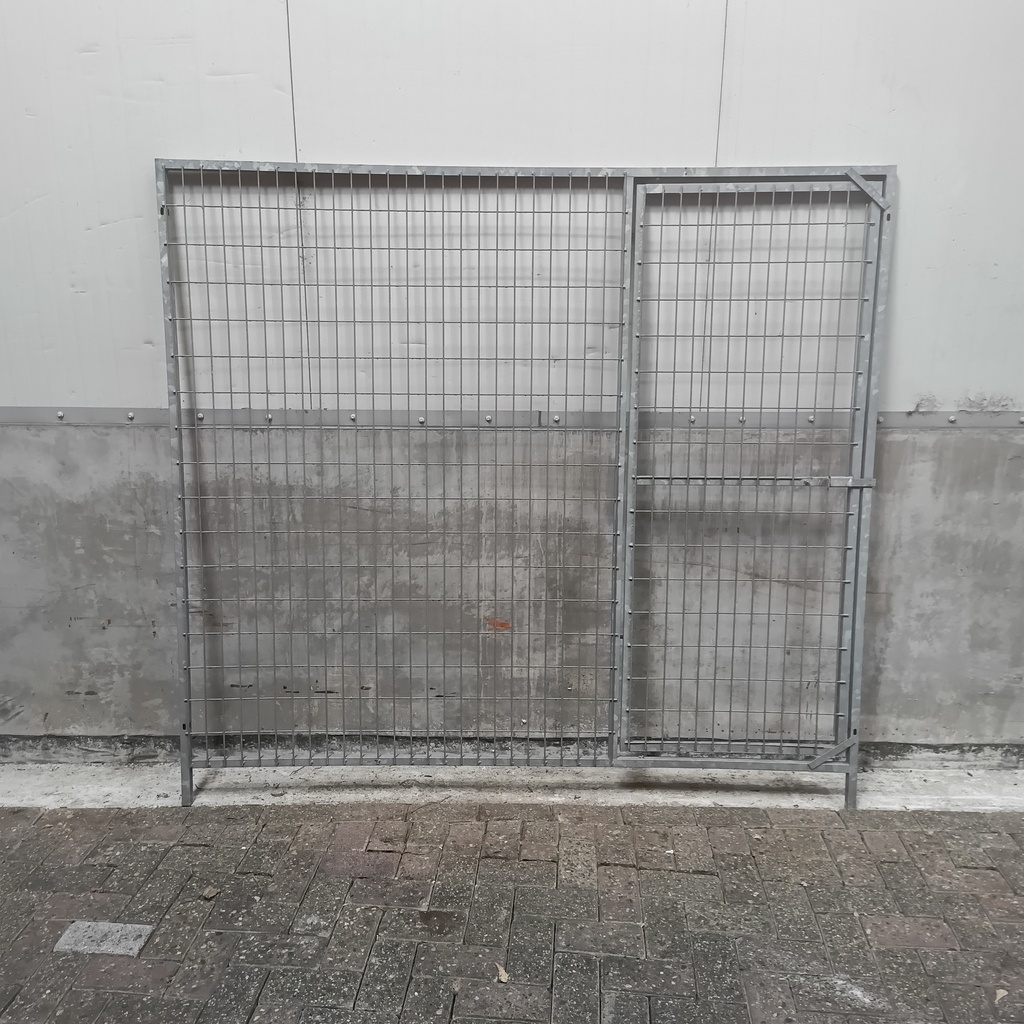 2m deur gaas 5x10cm, gebruikt