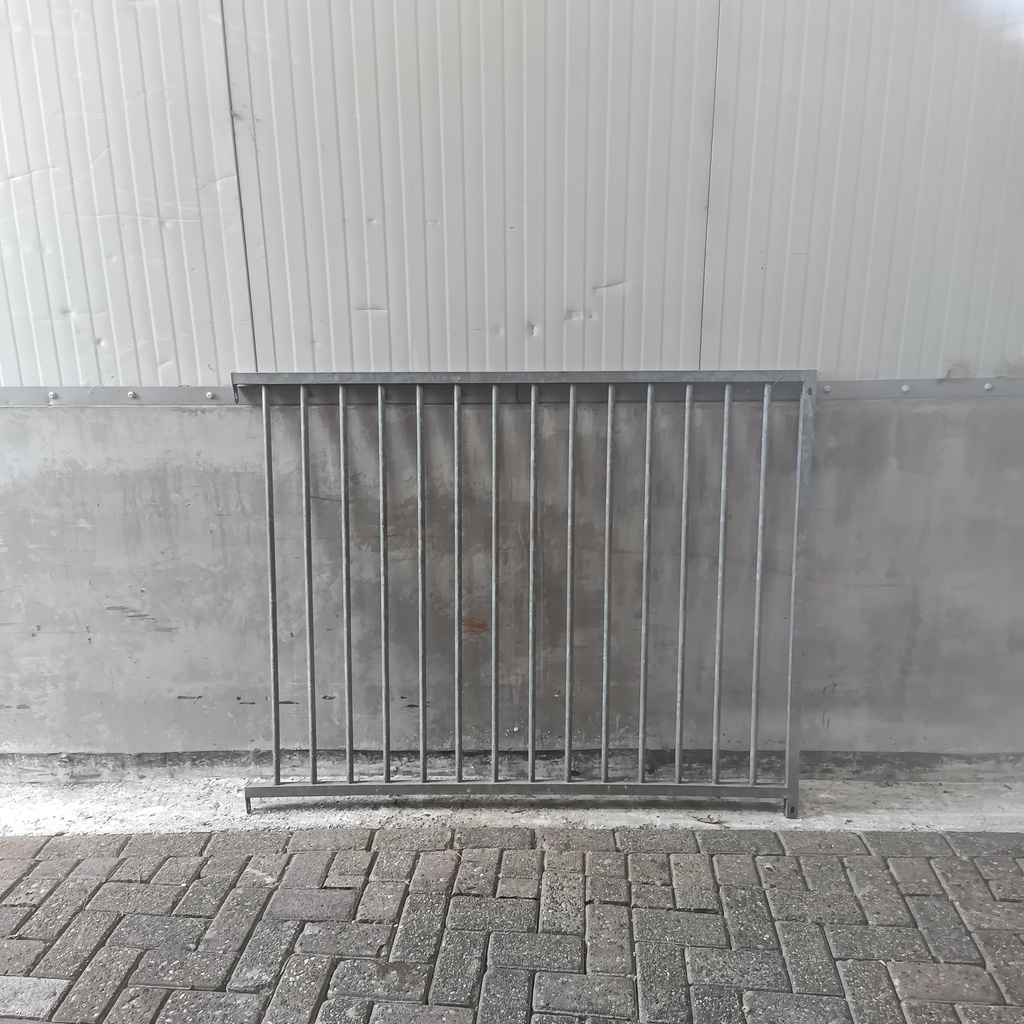 1,5m, 120 hoog, 8cm gebruikt