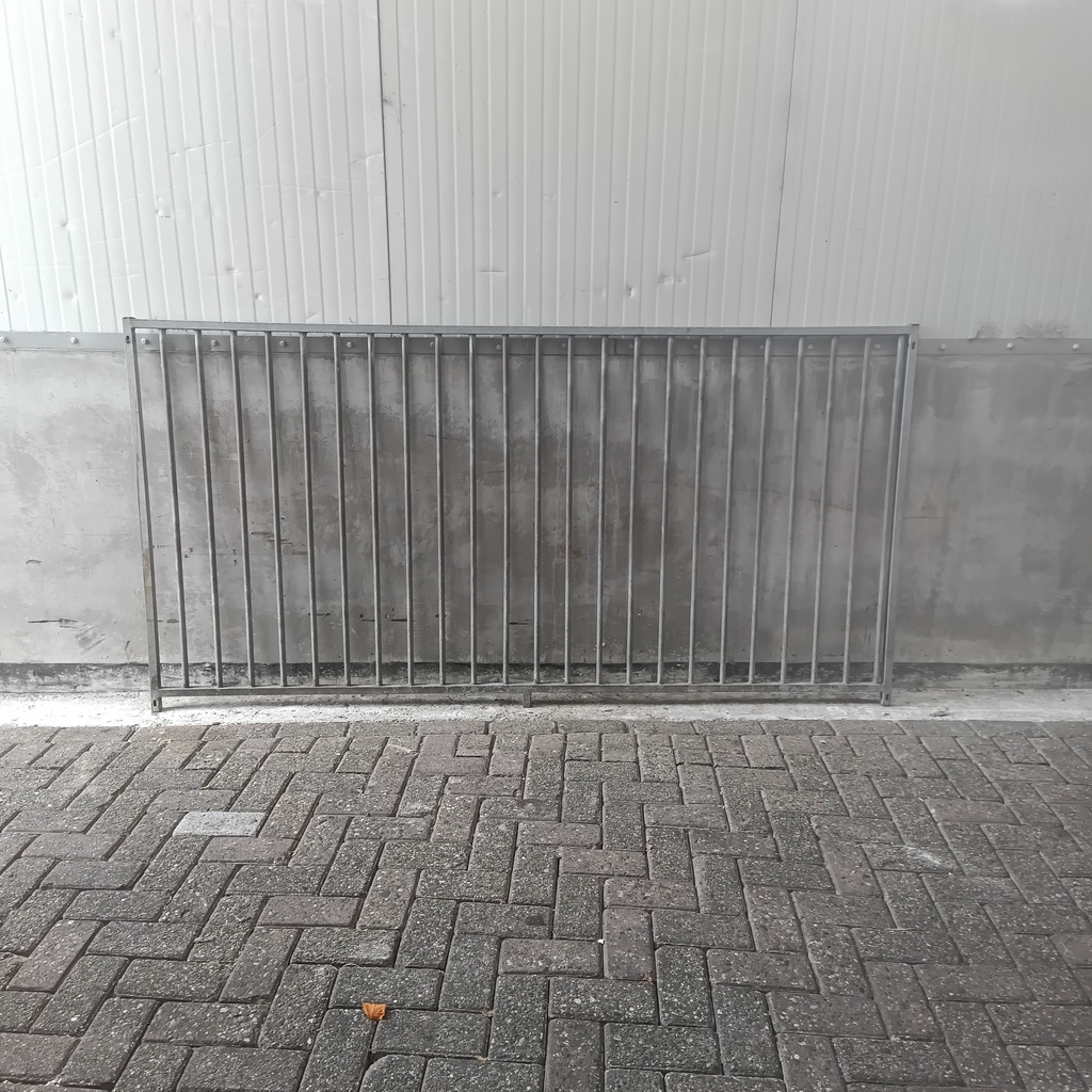 2,35m, 120 hoog, 8cm gebruikt