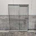 1,3m deur rechts, spijlen 5cm, gebruikt