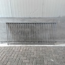 2m puppy, spijlen 5cm, gebruikt